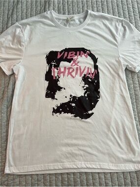 Vibin & Thrivin White Graphic Tee